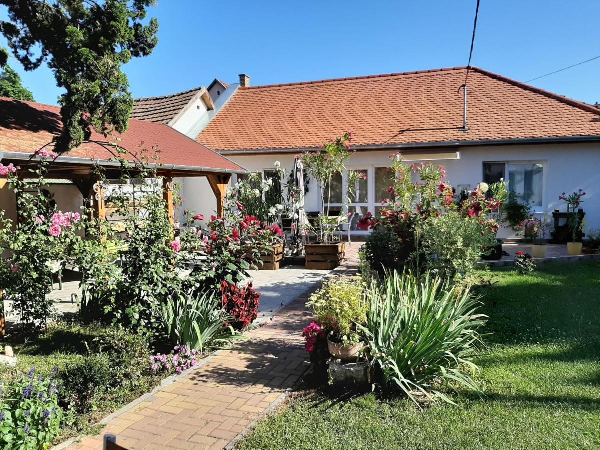Elizabeth Apartman Tokaj Esterno foto